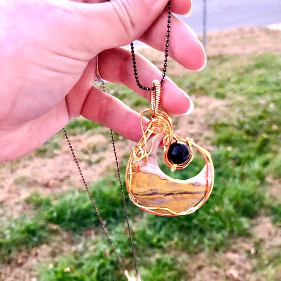Bumble Bee Jasper Pendant - Picture 1 of 3